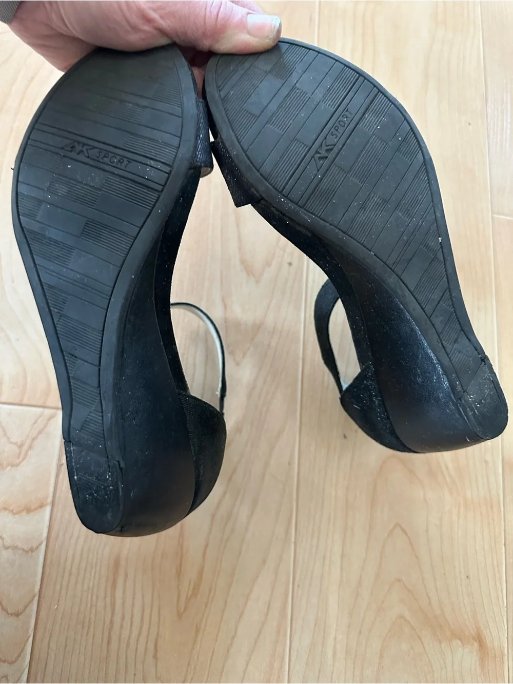 Anne Klein Sport Black Dress Shoes Women Sz 6